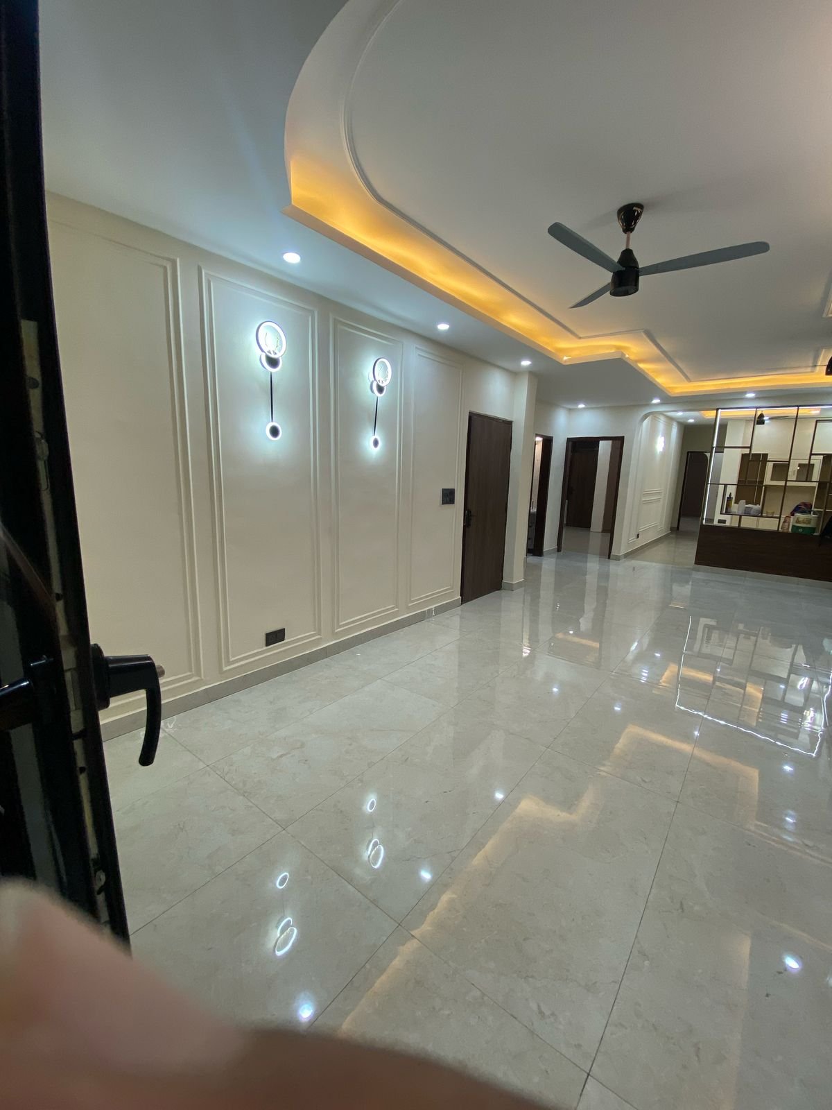 S+4, 1.95 Cr, Third Floor